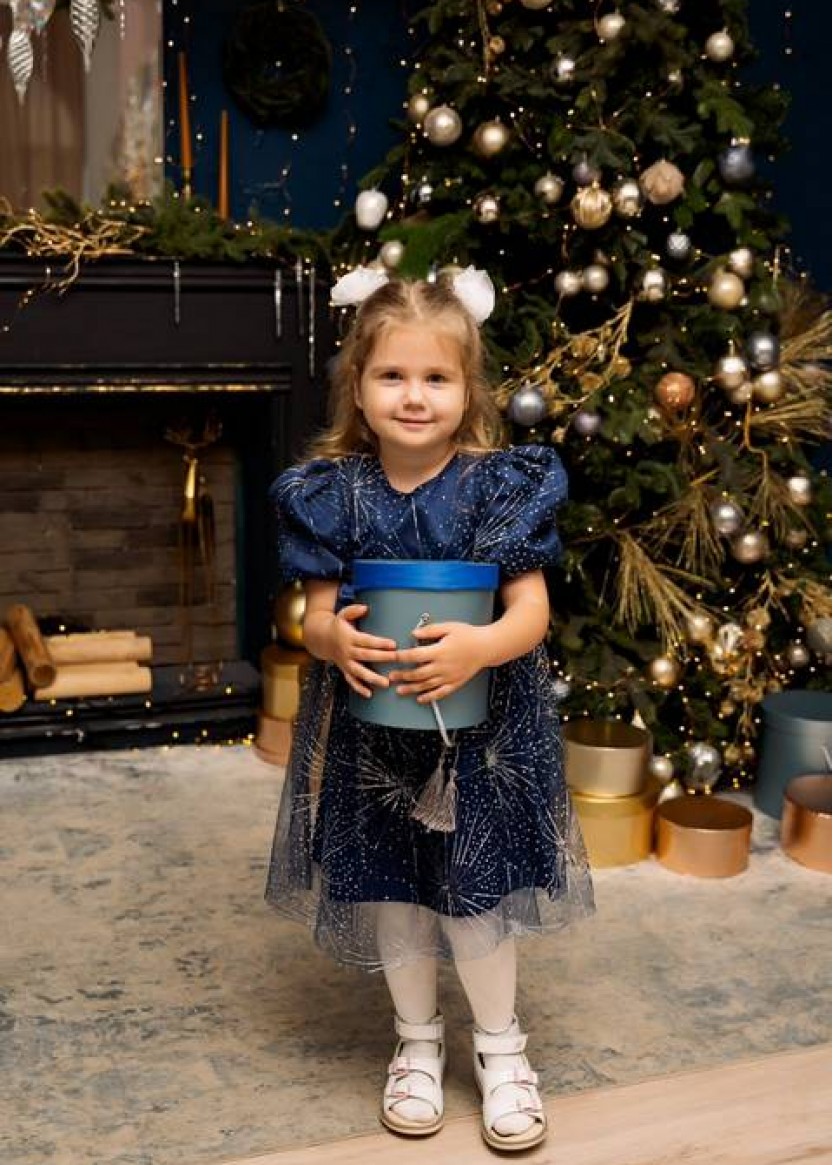 Детское синее платье с рукавом с блестками. Салон Детских платьев Окей Дресс
