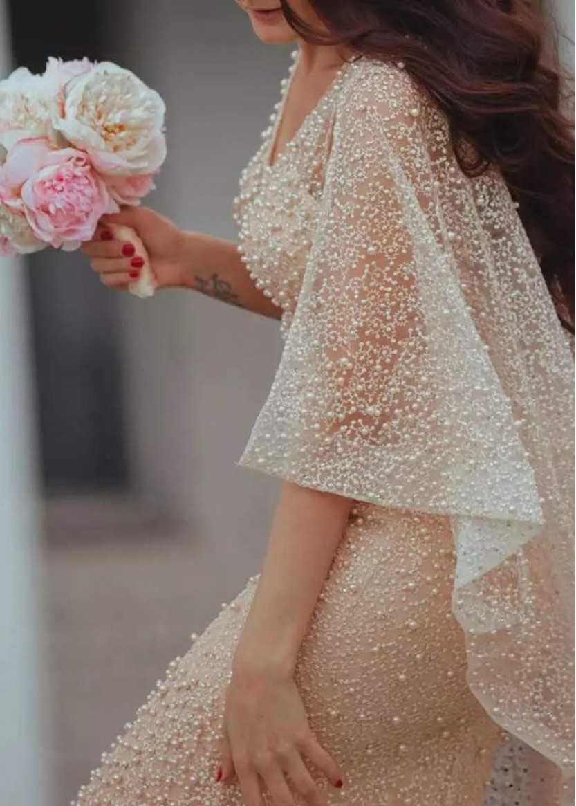 Свадебное платье бежевое в пол с жемчугом в Краснодаре