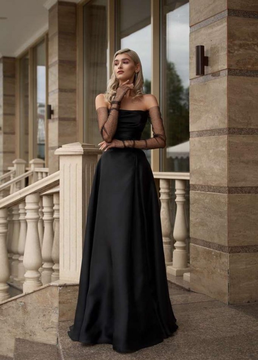 Черное вечернее платье с рукавами напрокат с воланами