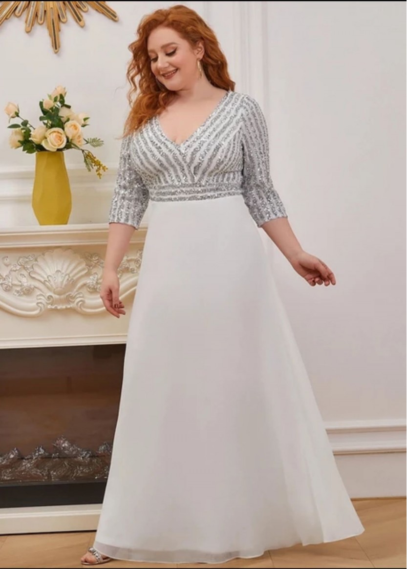 Белое длинное платье в пол большого размера  с рукавами недорого