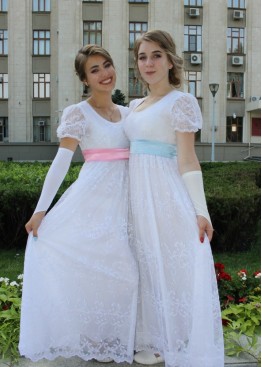 Платье на губернаторский бал напрокат в Краснодаре | Аренда вечерних платьев премиум | Торжественные мероприятия Платье на губернаторский бал напрокат в Краснодаре | Аренда вечерних платьев премиум | Торжественные мероприятия