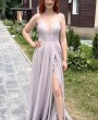 Серебристое платье с блестками и глиттером на выпускной 2026 — купить или напрокат