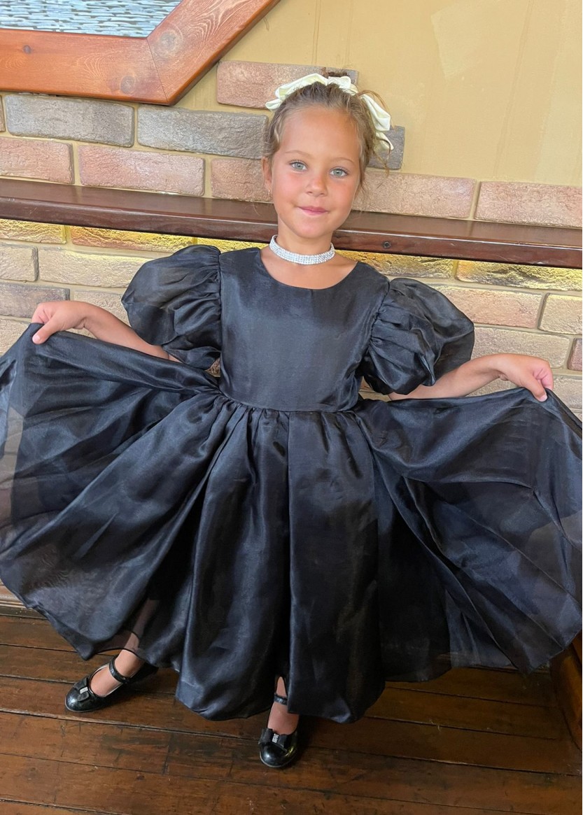 Черное детское пышное платье на 7-9 лет в Краснодаре купить или напрокат